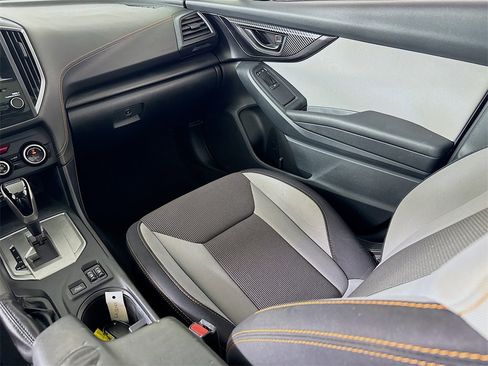 Used 2020 Subaru Crosstrek 2.0i Premium w/ Moonroof Package 2 image 23