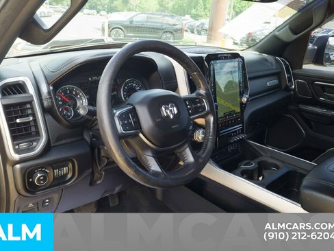 Used 2019 RAM 1500 Laramie AWD/4WD image 16