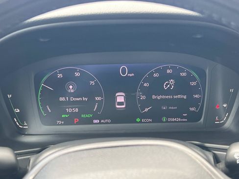Used 2024 Honda Accord Sport image 11