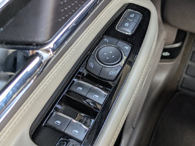 Certified 2024 Lincoln Corsair FWD image 24