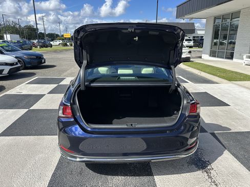 Used 2022 Lexus ES 250 w/ Premium Package AWD/4WD image 8
