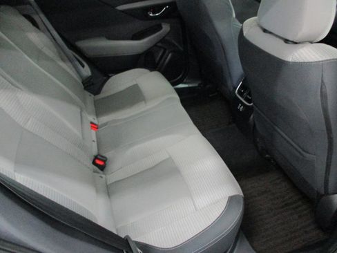 Used 2025 Subaru Outback Premium AWD/4WD image 11