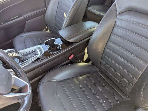 Used 2016 Ford Fusion Energi SE image 17