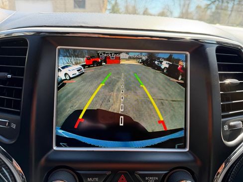 Used 2018 Jeep Grand Cherokee Trackhawk image 42