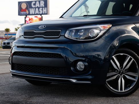 Used 2018 Kia Soul + image 29