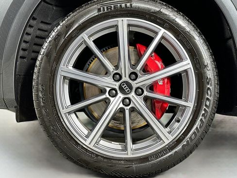 Used 2025 Audi SQ5 Premium Plus image 11