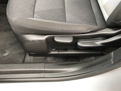 Used 2025 Chevrolet Trax LS w/ Driver Confidence Package image 10