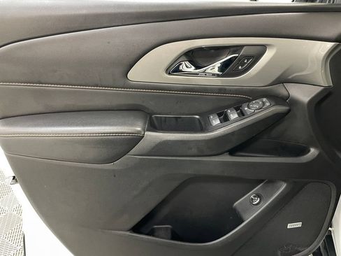 Used 2020 Chevrolet Traverse RS w/ LPO, Floor Liner Package AWD/4WD image 26