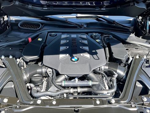 New 2026 BMW 760i xDrive w/ Executive Package image 16