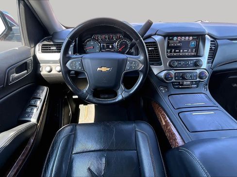 Used 2017 Chevrolet Tahoe Premier AWD/4WD image 6