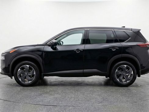 Used 2025 Nissan Rogue SV AWD/4WD image 5
