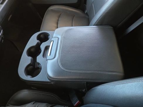Used 2015 RAM 1500 Classic SLT w/ Luxury Group AWD/4WD image 54