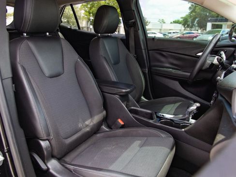 Used 2020 Buick Encore GX Preferred w/ Sport Touring Package FWD image 21