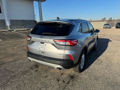 Used 2022 Ford Escape SE w/ Convenience Package image 7