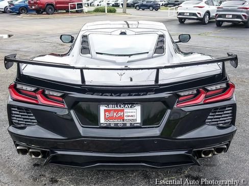 Used 2023 Chevrolet Corvette Stingray Preferred Cpe w/ Z51 Performance Package RWD image 7