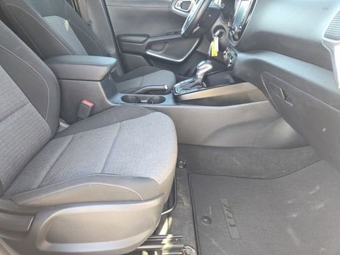 Used 2020 Kia Soul GT-Line FWD image 16