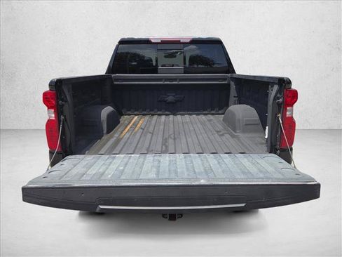 Used 2021 Chevrolet Silverado 1500 LT w/ Convenience Package II AWD/4WD image 6