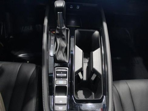 Used 2024 Honda Accord Touring image 23