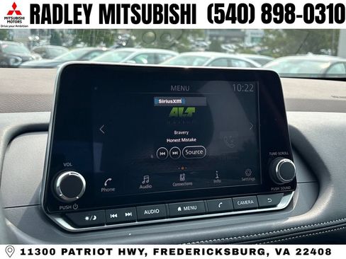 Used 2023 Nissan Rogue S AWD/4WD image 8