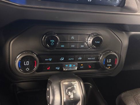 Used 2025 Ford Bronco Big Bend image 21