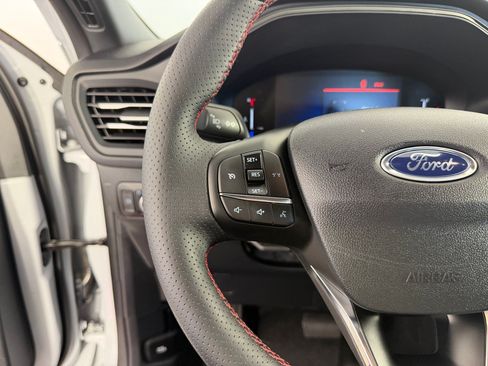 Used 2025 Ford Escape ST-Line w/ Equipment Group 301A FWD image 14