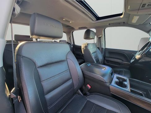 Used 2018 GMC Sierra 2500 Denali w/ Duramax Plus Package image 34