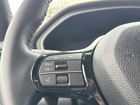 Used 2026 Honda Pilot Black Edition image 19