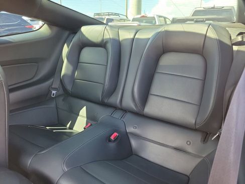 Used 2015 Ford Mustang GT Premium RWD image 16