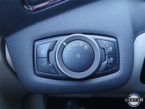 Used 2017 Ford Escape Titanium image 27