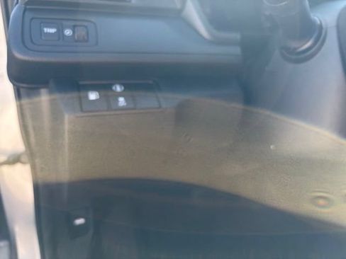 Used 2022 Honda Insight Touring image 10