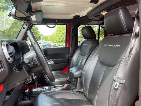 Used 2017 Jeep Wrangler Unlimited Rubicon AWD/4WD image 20