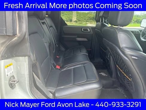Used 2022 Ford Bronco Badlands w/ Sasquatch Package AWD/4WD image 11