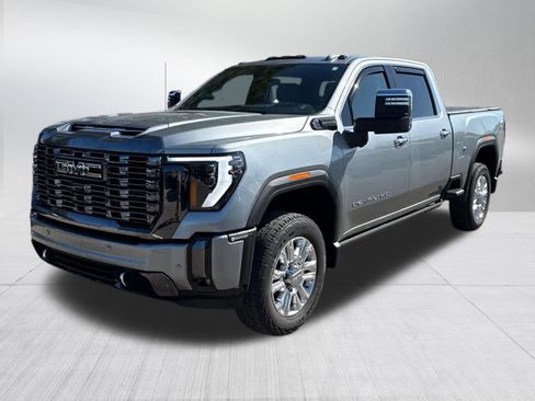 Used 2024 GMC Sierra 2500 Denali Ultimate AWD/4WD image 3
