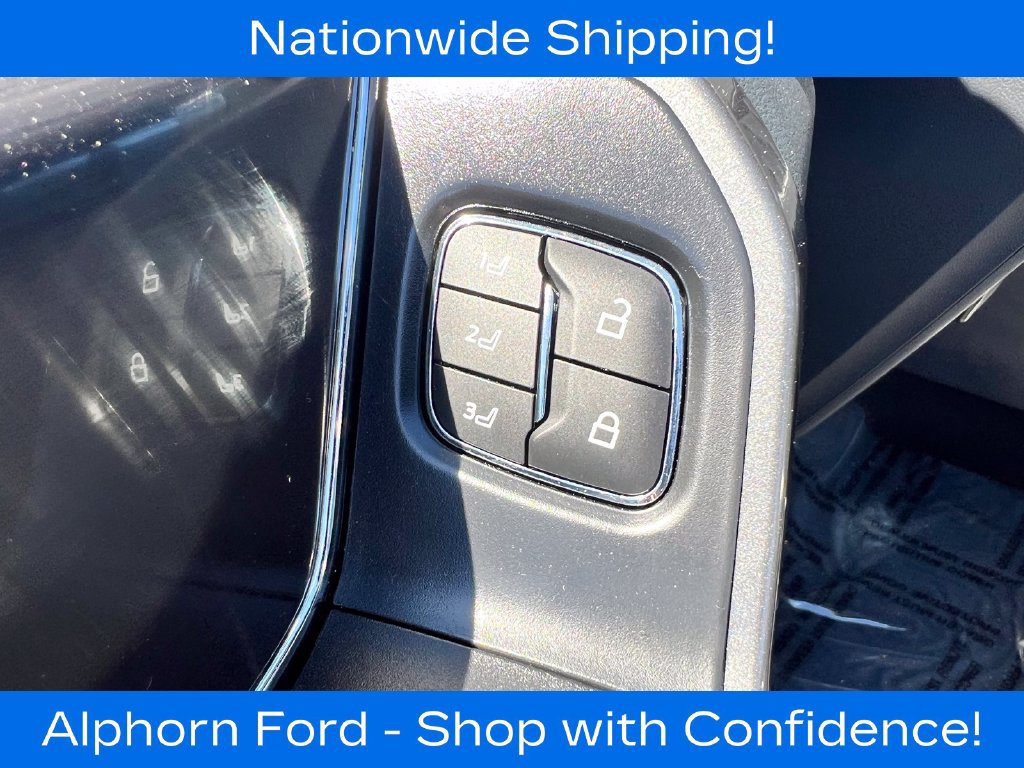 Used 2023 Ford F150 Lariat AWD/4WD image 12
