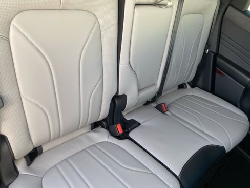 New 2026 Ford Escape PHEV w/ PHEV Premium Package image 18