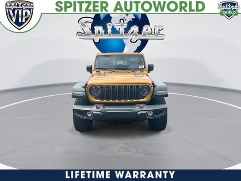 New 2026 Jeep Gladiator Rubicon w/ Steel Power Dome Hood Package AWD/4WD image 3