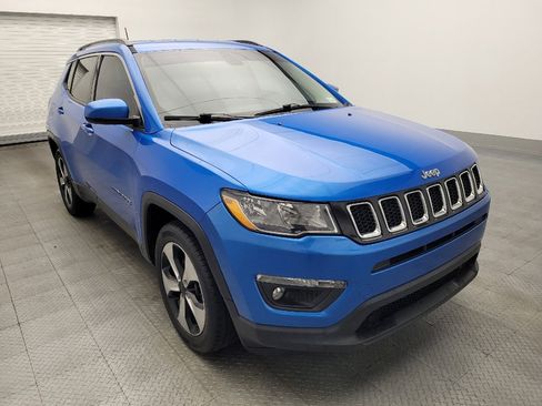 Used 2017 Jeep Compass Latitude w/ Popular Equipment Group image 13
