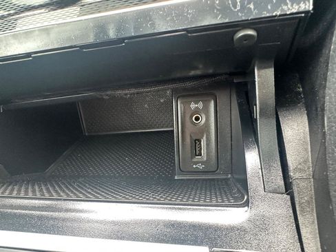 Used 2017 Volkswagen GTI Autobahn FWD image 22