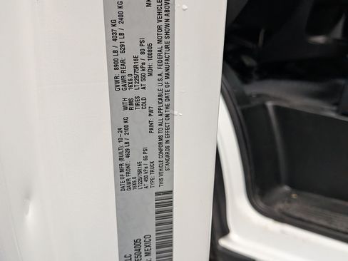 Used 2025 RAM ProMaster 2500 w/ Convenience Group FWD image 34