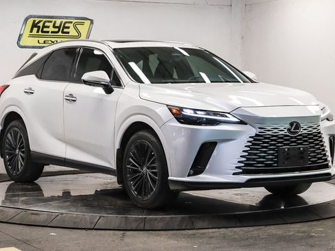 Used 2024 Lexus RX 350 Premium w/ Convenience Package FWD image 5
