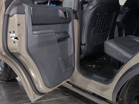 New 2025 Ford Bronco Badlands image 31