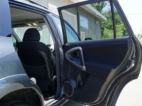 Used 2008 Toyota RAV4 Sport FWD image 26