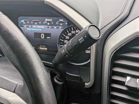 Used 2020 Ford F350 Lariat w/ Lariat Ultimate Package image 30