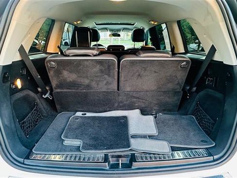 Used 2016 Mercedes-Benz GL 450 4MATIC w/ Premium I Package image 25