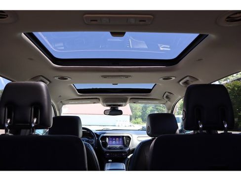Used 2018 GMC Acadia Denali w/ LPO, Protection Package AWD/4WD image 56