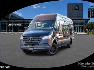 Used 2024 Mercedes-Benz Sprinter 3500 w/ Parking Package video 1