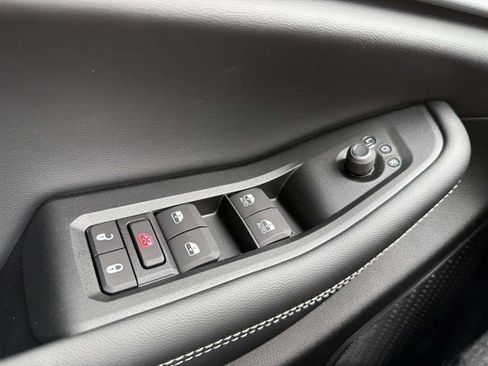 New 2025 Jeep Grand Cherokee Limited w/ Luxury Tech Group II image 12