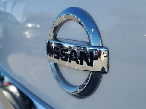 Used 2019 Nissan Sentra S image 6