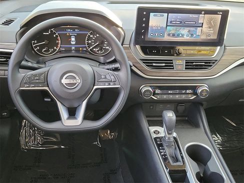 New 2025 Nissan Altima 2.5 SV w/ SV Special Edition Package image 5