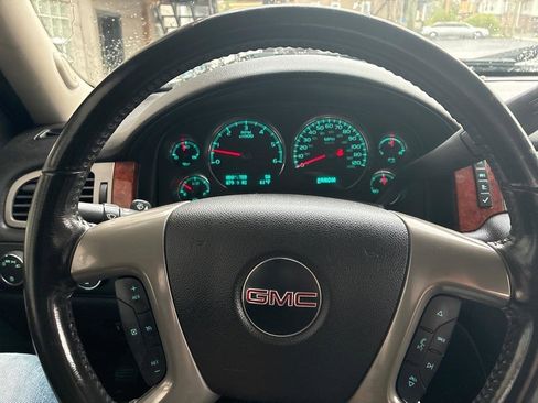 Used 2013 GMC Sierra 1500 SLT w/ SLT Convenience Package AWD/4WD image 16